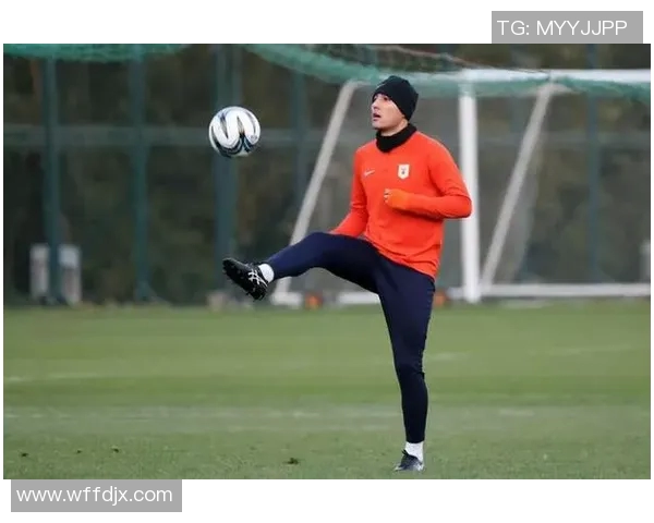 足球场上装死球星盘点:他们用演技引发争议与笑声 足球场上装死球星盘点:他们用演技引发争议与笑声